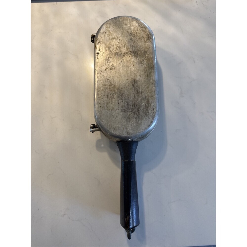 Miracle Maid Cookware Hinged Folding Aluminum Omelet Fish double Fry Pan Vintage